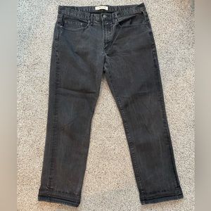 Black Gap Everyday Slim Jeans